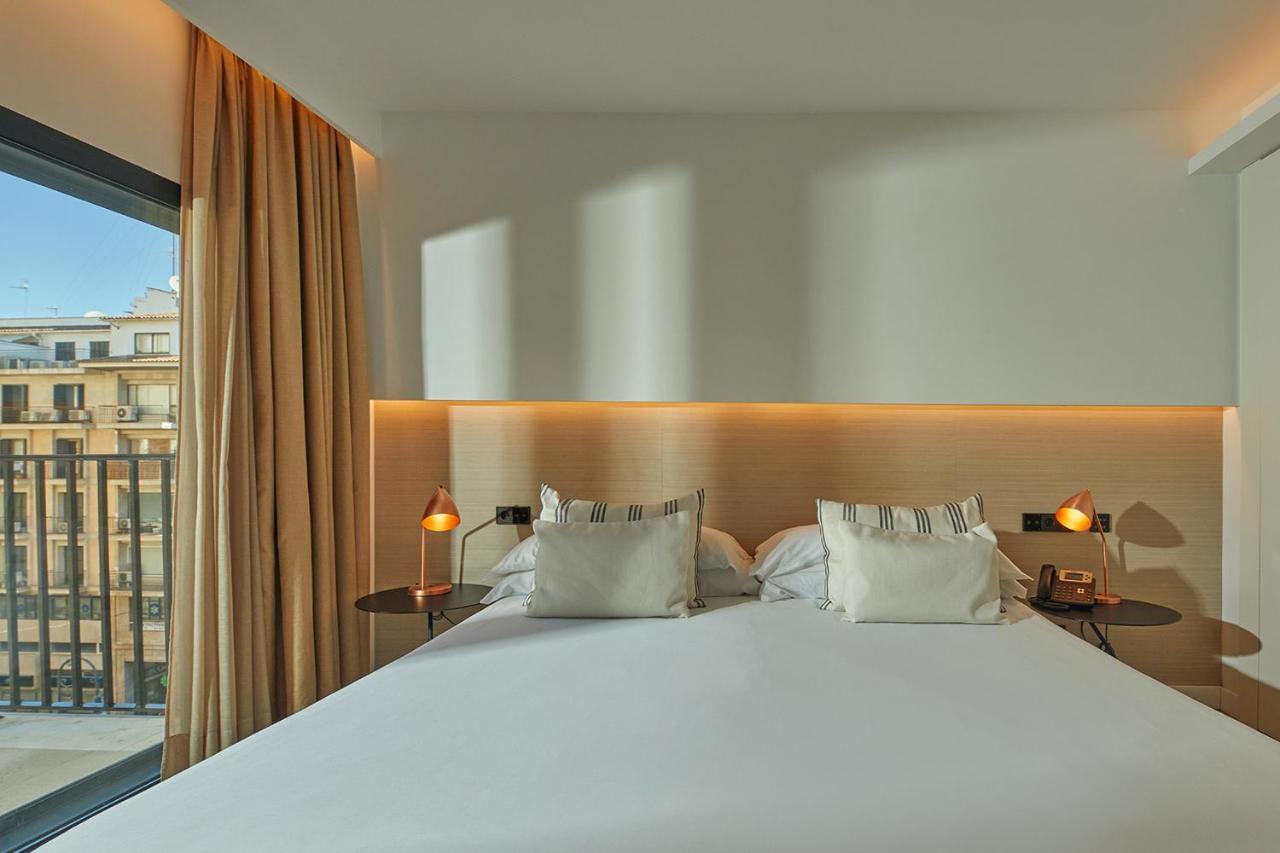 Double Room Balcony,1259893069:JPEG